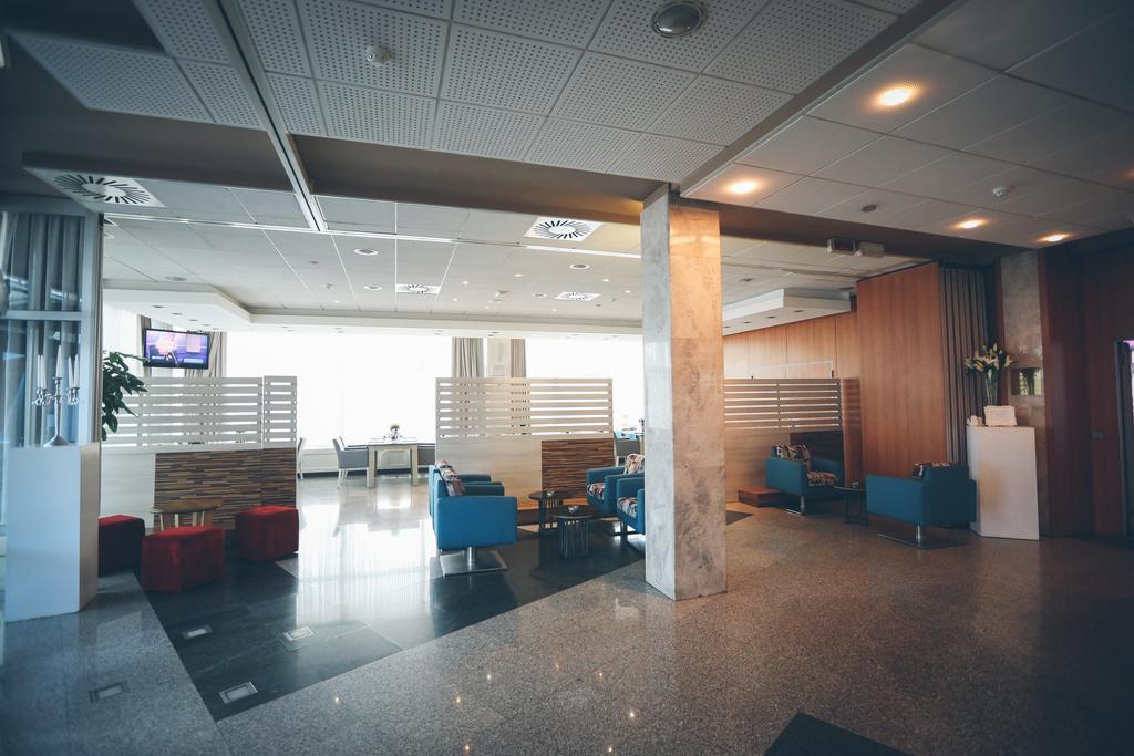 Hotel Zovko Zagreb Сесвете Экстерьер фото